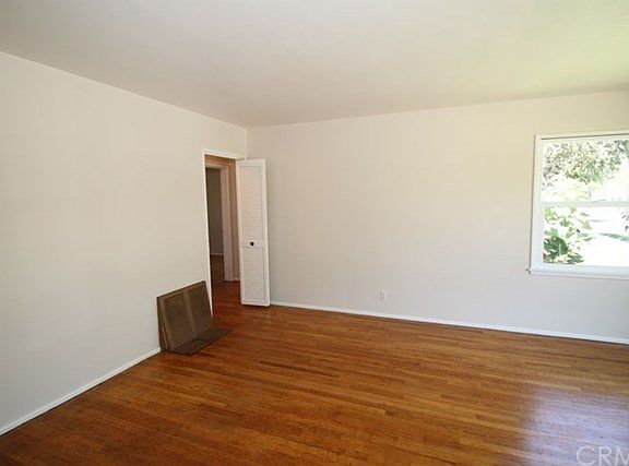 2nd image of 4829 Ocana Ave