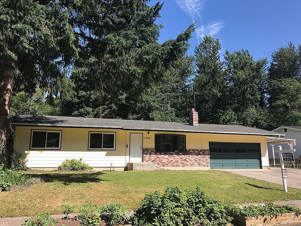 1st image of 11308 NE Conifer Dr
