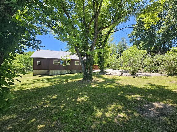 5th image of 18305 E State Highway 14