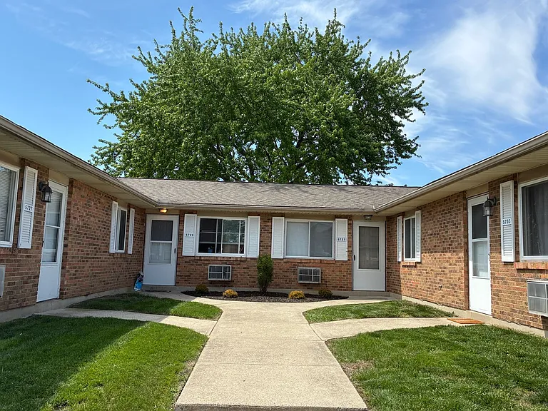 Waynedale Circle Apartments — Photo 29