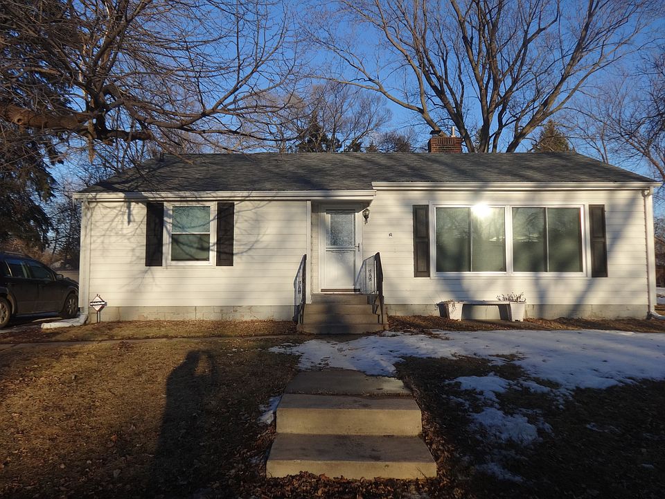 1st image of 1830 Hamline Ave N