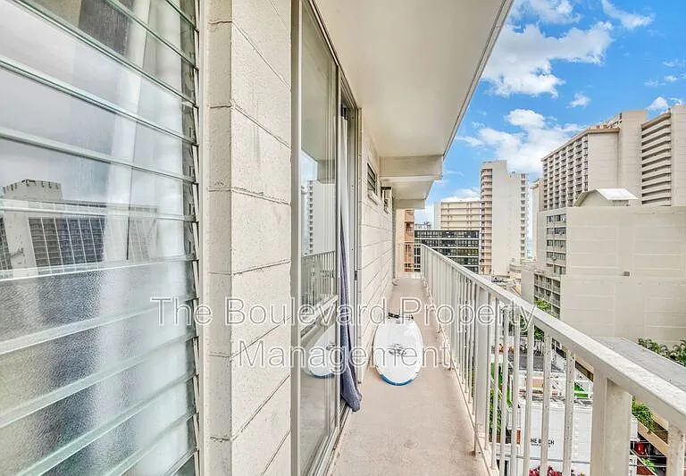 2575 Kuhio Ave #1001 — Photo 19