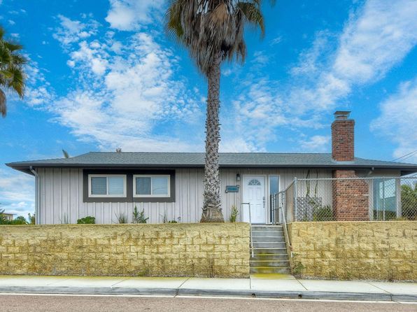 5051 Los Robles Dr