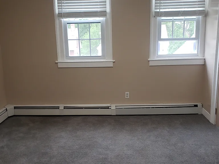 17-19 Mahl Ave #3 — Photo 20