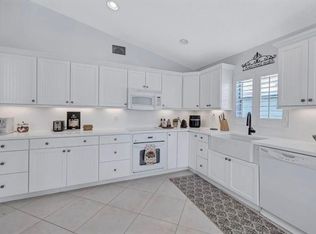 9569 Tavernier Dr, Boca Raton, FL 33496