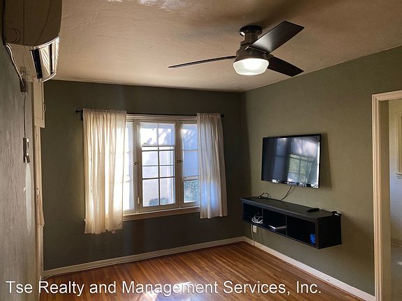 2nd image of 701 Mira Monte Pl #F