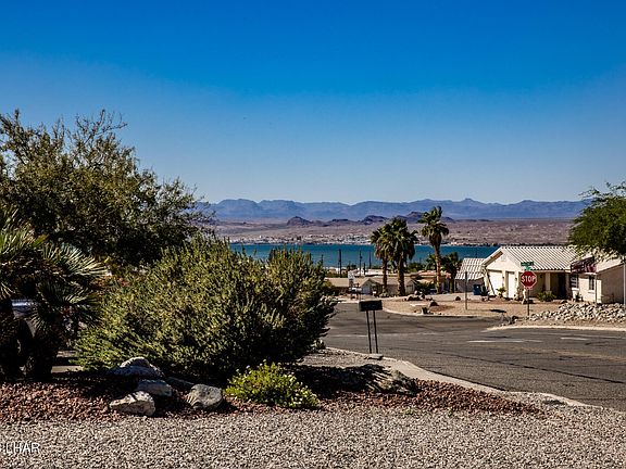 3rd image of 2550 Palo Verde Blvd N