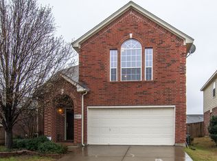 2828 Coyote Ridge Dr, Fort Worth, TX 76244