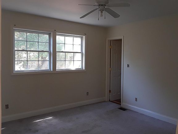 12 x12 bedroom faces backyard