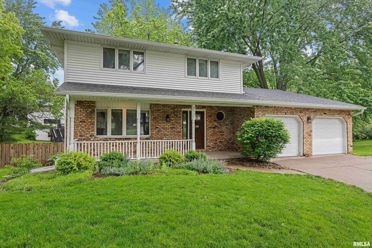 2535 E Dale Ct photo 1