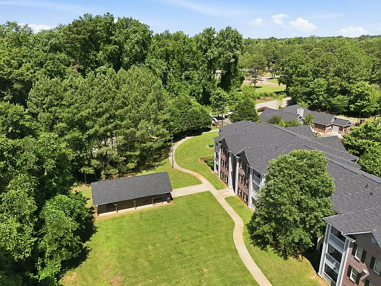 Greenville Commons — Photo 18