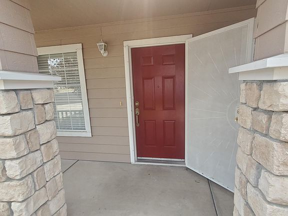 2nd image of 796 Cherry Hills Ct