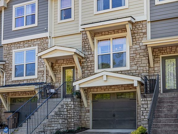 2nd image of 1003 Woodbury Falls Dr