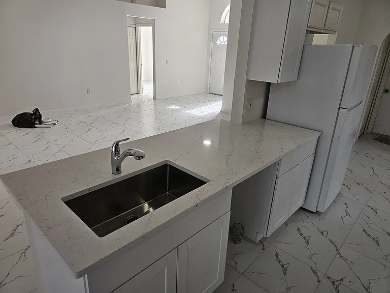 538 Beasley Ct — Photo 6