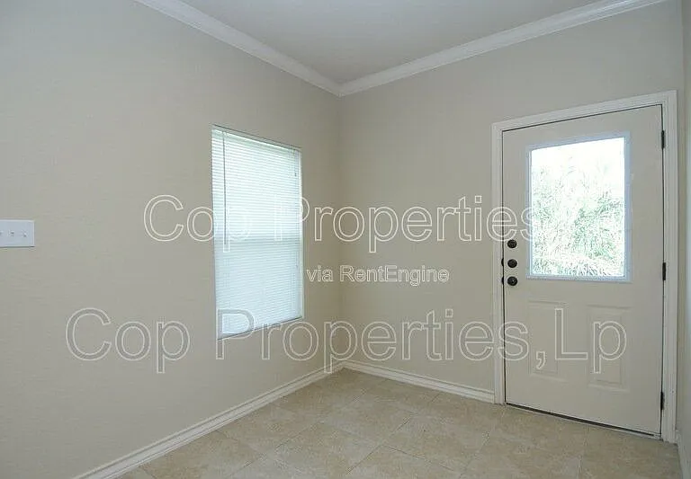 6622 Arancione Ave #105 — Photo 4