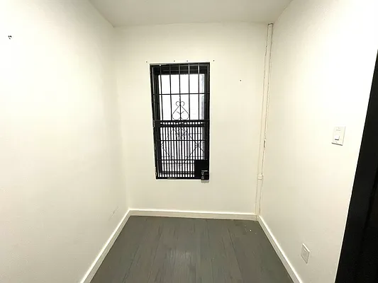 Rented by Hirsch Enterprises Incorporated | media 19