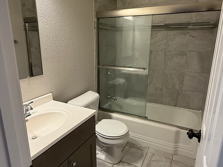 3175 Ivanhoe Ave — Photo 16