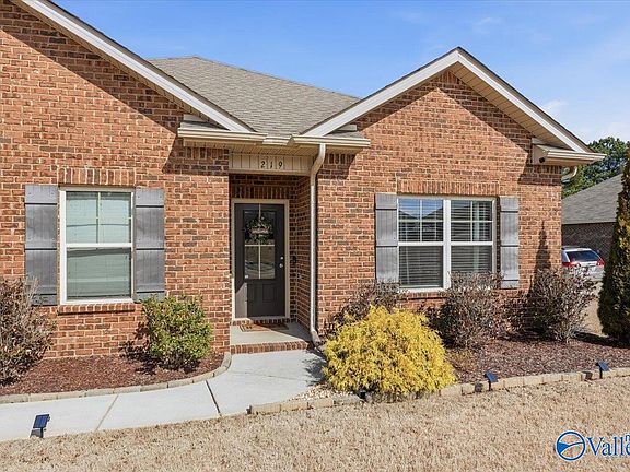 2nd image of 219 Dinner Tree Sq