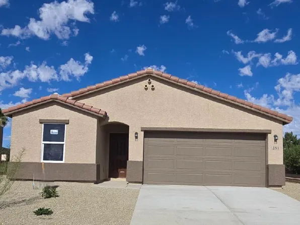 2093 E Desert Lakes Dr, Fort Mohave, AZ 86426