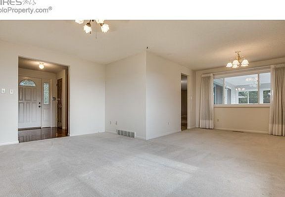 4th image of 2152 Buena Vista Dr