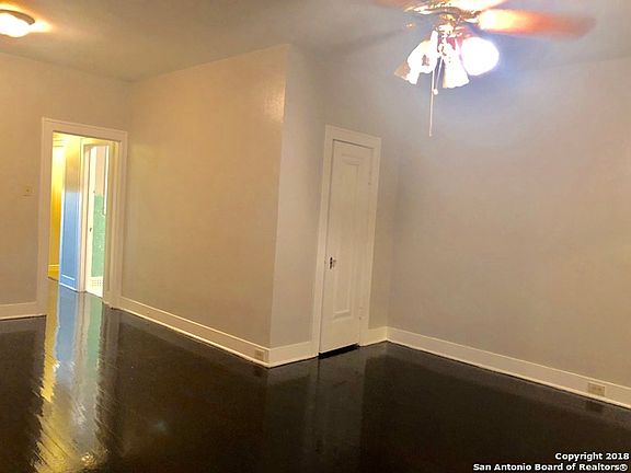 2nd image of 646 Bailey Ave