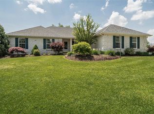 111 Gunston Hall Dr, Saint Charles, MO