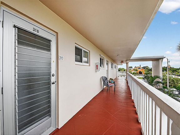 4th image of 2856 Garden Drive #310