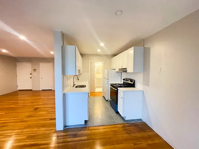 105 Alstead St #12 — Photo 5