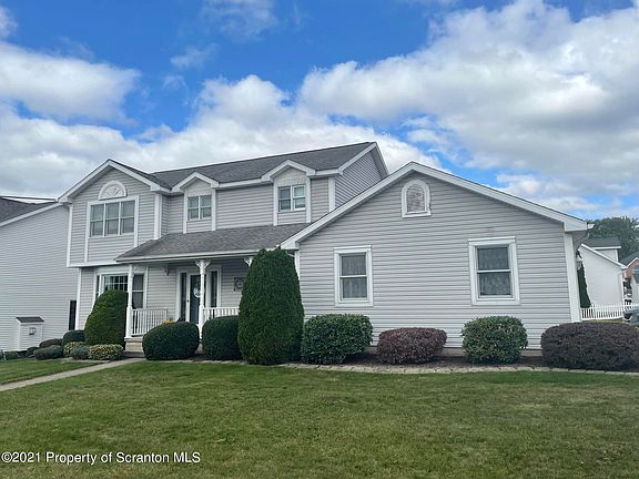 3rd image of 616 Mary Jo Dr