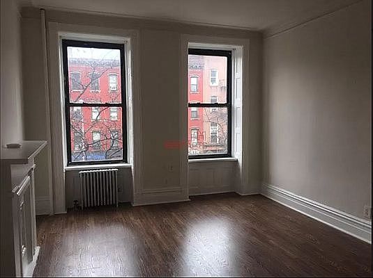 1st image of 725 9th Ave #2N
