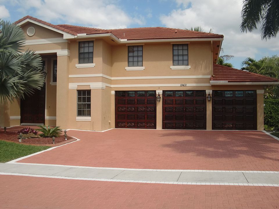 1st image of 19431 NW 3rd St