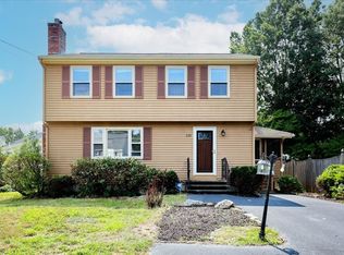 230 Nevada Rd, Tewksbury, MA 01876