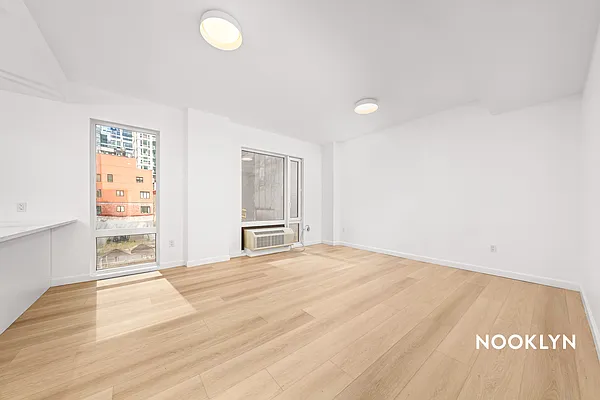 Rented by Nooklyn NYC LLC | media 22