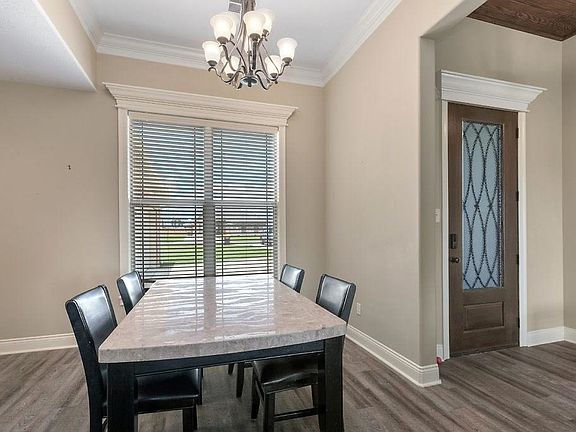 4th image of 17298 Maverick Dr