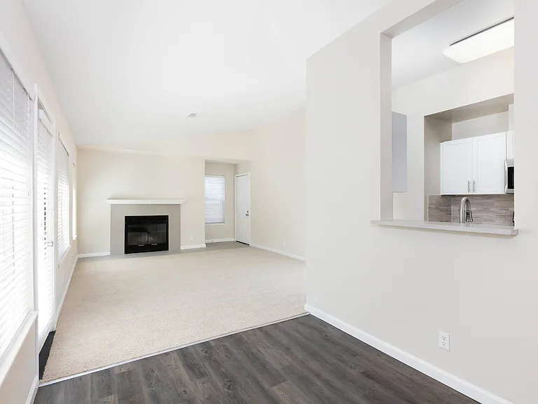 Park Wood Apartments — Photo 25