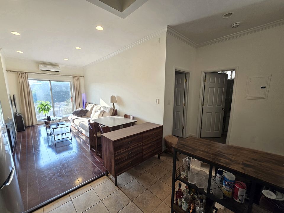 1st image of 25-40 37th St #3R