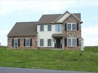 8 Apple Creek Ln #L-0026, Myerstown, PA 17067