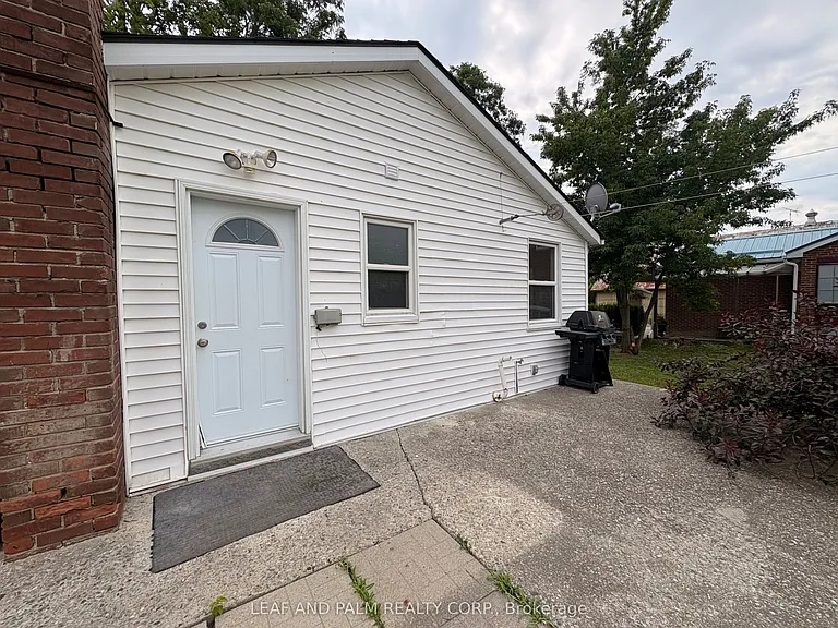 10766 Victoria Square Blvd — Photo 11