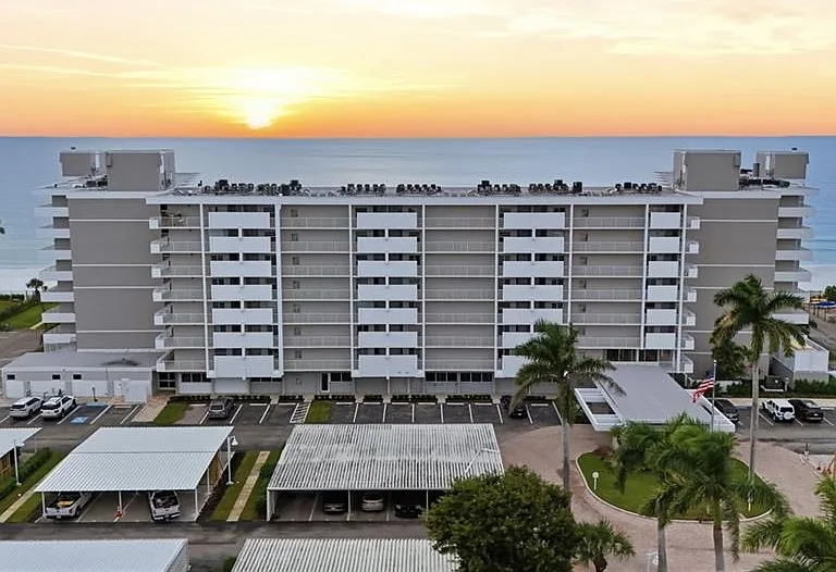 3443 Gulf Shore Blvd N #814 — Photo 9