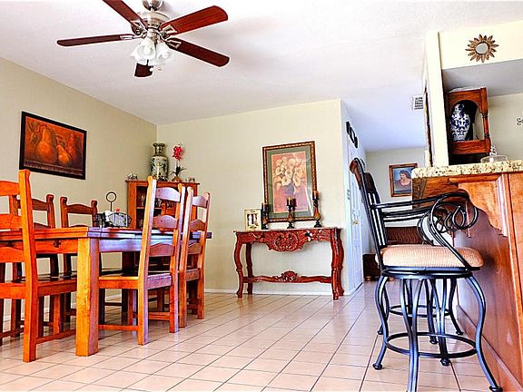 4th image of 3939 W McLellan Blvd