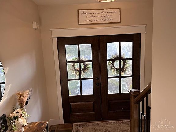 4th image of 20530 Augusta Dr