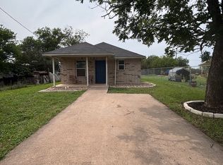 202 Avenue T, Marble Falls, TX 78654