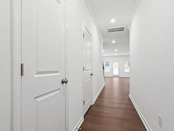 3rd image of 1129 Merlot Hills Ln