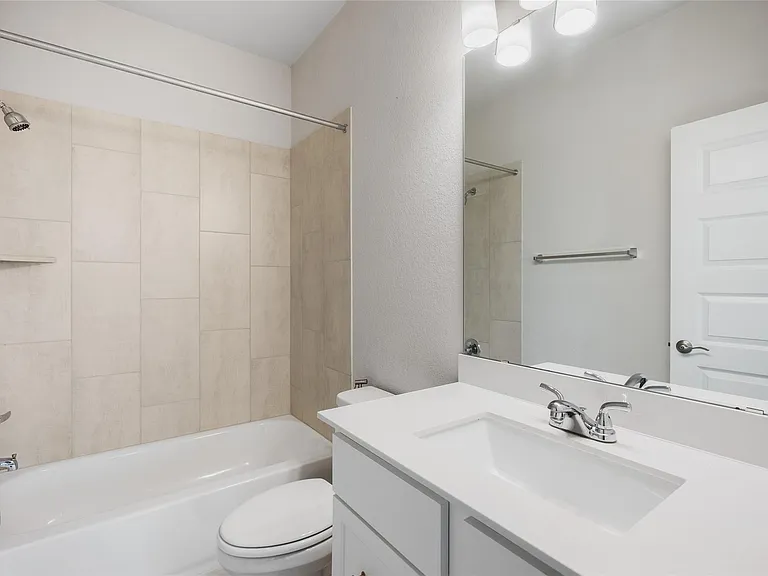 1432 Mulberry Oak Ln — Photo 32