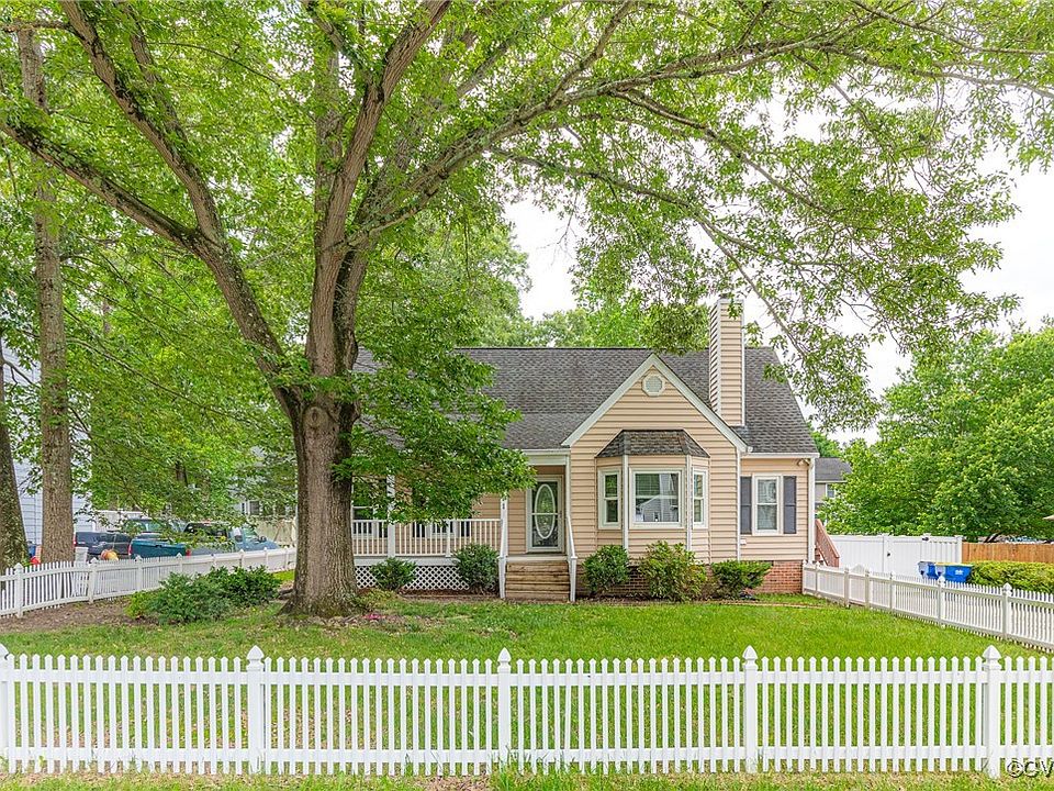 1st image of 3911 Hilltop Field Dr