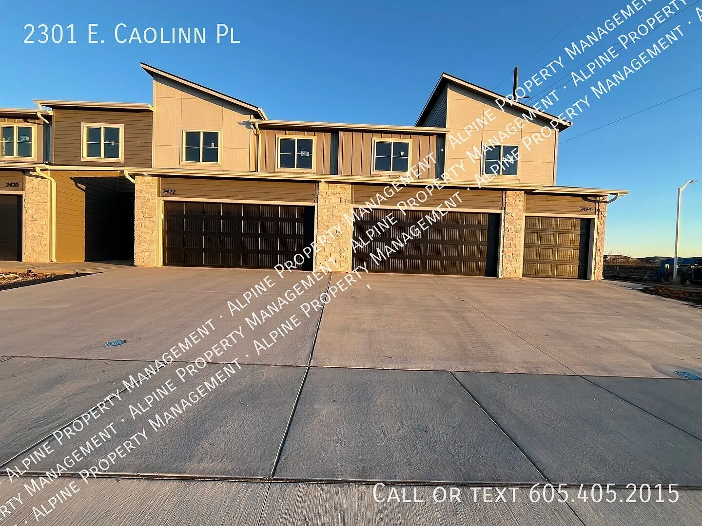 Newly Built 4 Bed/2.5 Bath Townhome in Aspen Ridge! — Photo 1