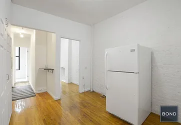 Rented by Bond New York