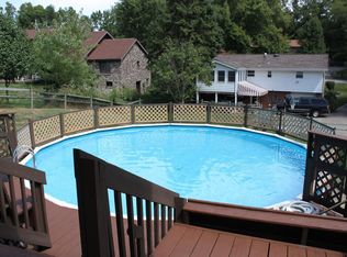 4 Walker Ave, Carnegie, PA 15106