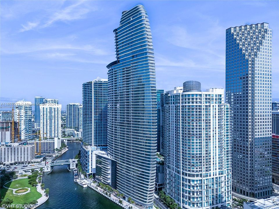 1st image of 300 Biscayne Boulevard Way #1706