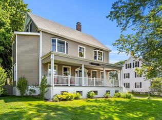 296 Nahant Rd, Nahant, MA 01908